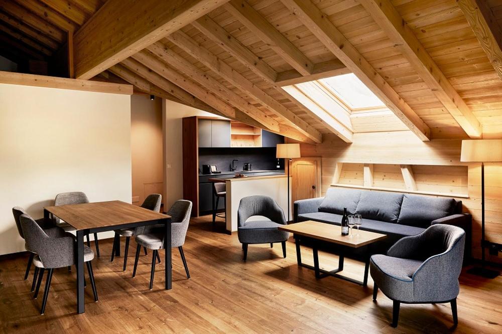 Hotel Alpenland グスタード エクステリア 写真