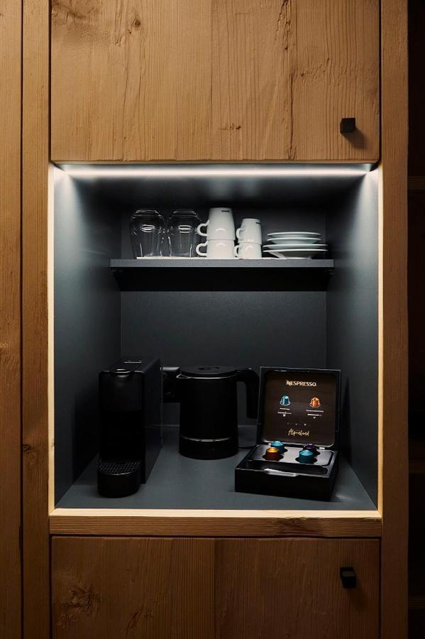 Hotel Alpenland グスタード エクステリア 写真