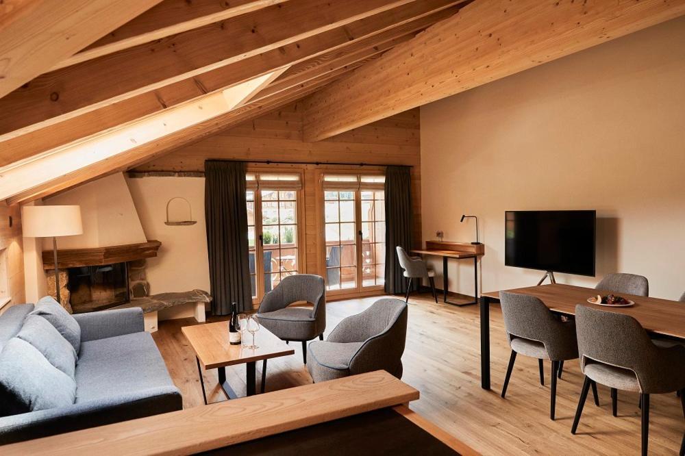 Hotel Alpenland グスタード エクステリア 写真