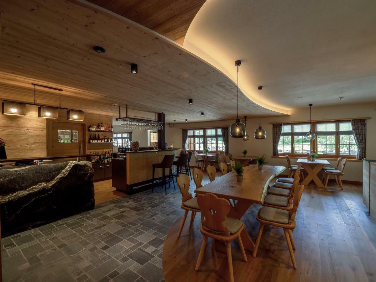 Hotel Alpenland グスタード エクステリア 写真